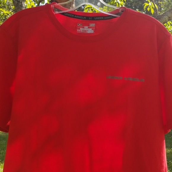 UNDER ARMOUR Mens Red  Loose Athletic  shirt - Picture 1 of 6